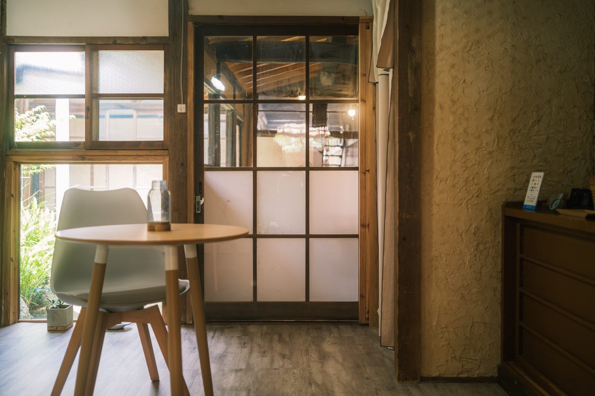 松山市三津の古民家を活かした院内の様子（たお鍼灸院）